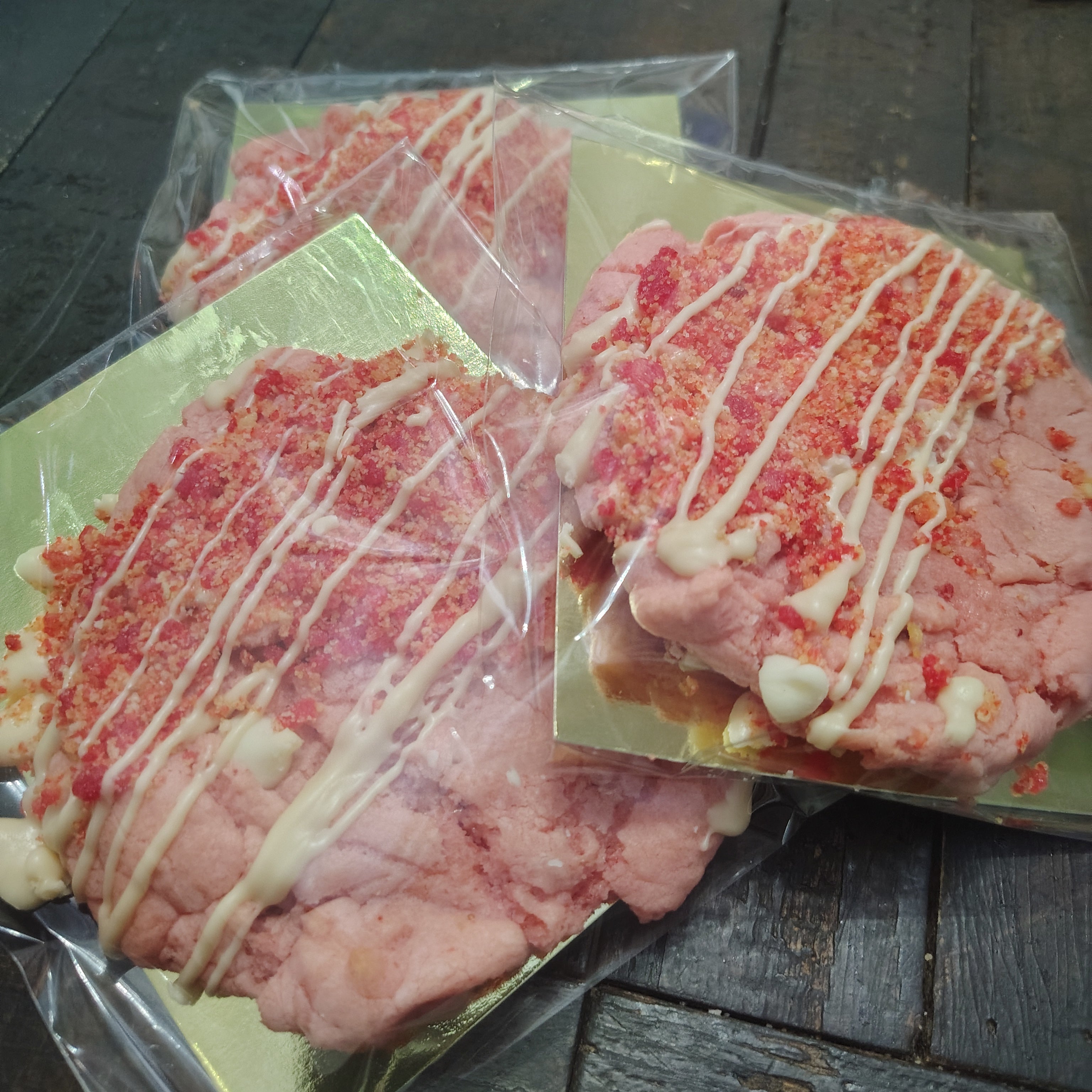 3 pack Strawberry Crunch Cookie